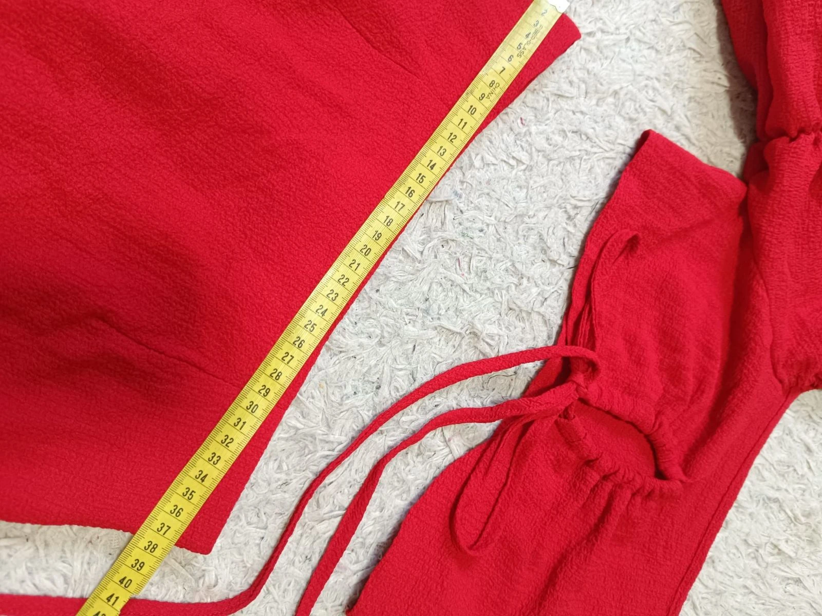 Rode rok en croptop set. Dames rok en top set – photo 8